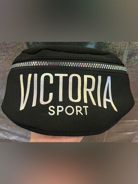 Victoria’s Secret Sport Black Fanny Pack | Iridescent Logo | Belt Bag